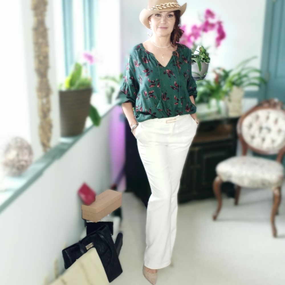 Green VISCOSE boho blouse - Picture 10 of 13